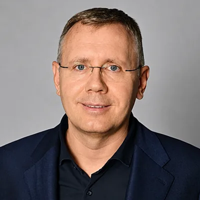 Portrait of Martin Schmutz, Managing Director of XENTRA GmbH
